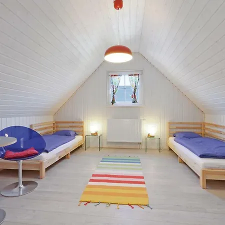 Holiday home 2 Bedroom Awesome In Zerpenschleuse