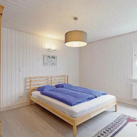 2 Bedroom Awesome In Holiday home Zerpenschleuse